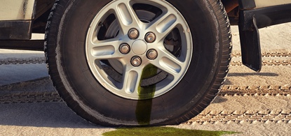 What are the signs of damage to your car's brakes? - Symptoms like worn brake pads and leaking brake fluid