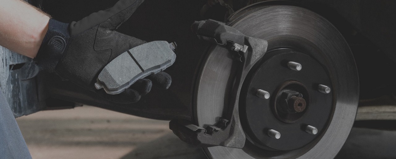 How Can You Inspect Toyota Camry Brake Pads Safely at Home: Easy Steps